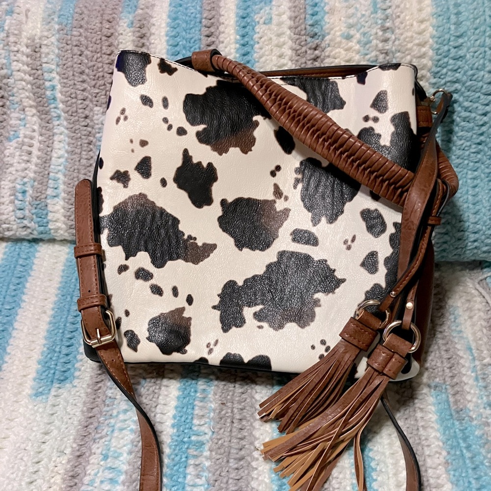 Jen and co cow pattern super nice looks new and cute big size